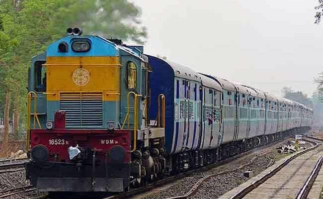 नॉन-इंटरलॉकिंग कार्य से बदला रहेगा कई ट्रेनों का रूट, देखें परिवर्तित मार्ग से चलायी जाने वाली ट्रेनें