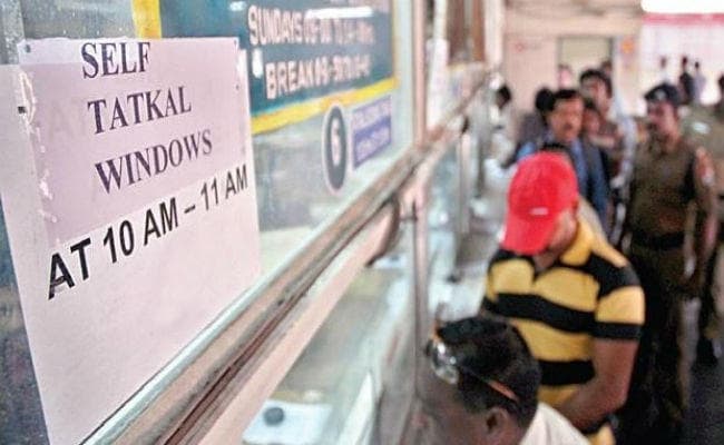 अब ''तत्काल'' के लिए नहीं करनी पड़ेगी मारा-मारी, रेलवे ने टिकट के धुरंधर धंधेबाजों को दिखाया जेल का रास्ता