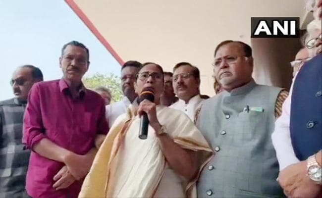 West Bengal : ममता ने तापस पाल की मौत के लिए केंद्र को ठहराया जिम्मेदार