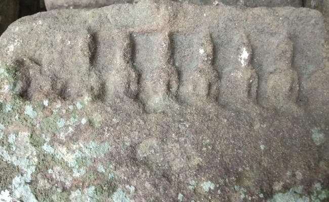 बड़कागांव के बौद्ध स्तूप और सैकड़ों बुद्ध की मूर्तियों का अस्तित्व खतरे में