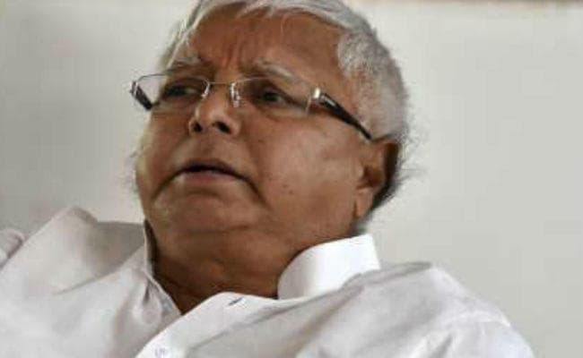 रांची : दांत उखाड़ने के बाद लालू के चेहरे में आया सूजन, डॉक्टरों ने दी यह सलाह