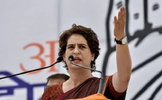 प्रियंका गांधी का सवाल, क्या उत्तर प्रदेश में घटिया पीपीई किट की आपूर्ति मामले में दोषियों पर कार्रवाई करेगी योगी सरकार