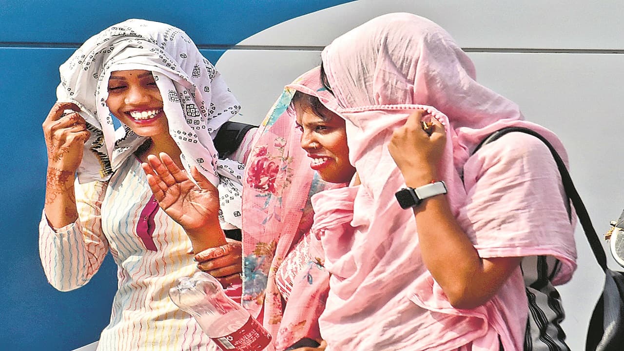 Bihar Weather: फाल्गुन जलायेगी गर्मी, राज्य में पारा 30 साल के औसत से पांच डिग्री अधिक, जानें क्या है वजह Bihar Weather: फाल्गुन जलायेगी गर्मी, राज्य में पारा 30 साल के औसत से पांच डिग्री अधिक, जानें क्या है वजह
