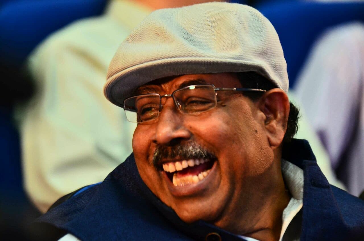 भारतीय वैज्ञानिकों का दुश्मन कौन? ISRO के साइंटिस्ट तपन मिश्रा ने लगाया जहर देने का आरोप, फेसबुक पोस्ट वायरल भारतीय वैज्ञानिकों का दुश्मन कौन? ISRO के साइंटिस्ट तपन मिश्रा ने लगाया जहर देने का आरोप, फेसबुक पोस्ट वायरल