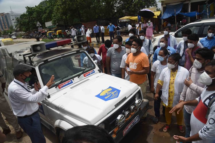 Bihar: आज से काम पर लौटेंगे हड़ताल पर गये संविदा स्वास्थ्यकर्मी