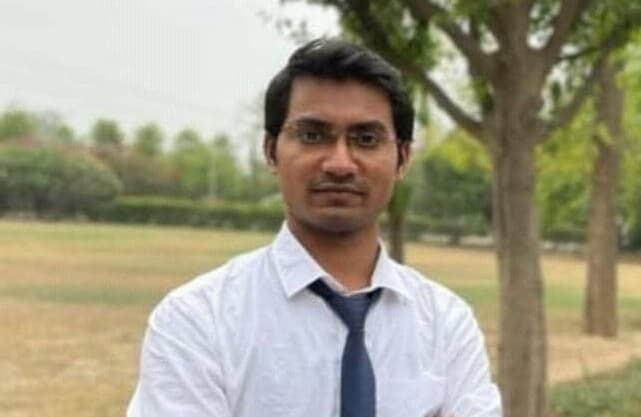 पटना के छात्रों को शुभम कुमार और अन्य टॉपर्स बताएंगे कैसे करें IAS की तैयारी पटना के छात्रों को शुभम कुमार और अन्य टॉपर्स बताएंगे कैसे करें IAS की तैयारी