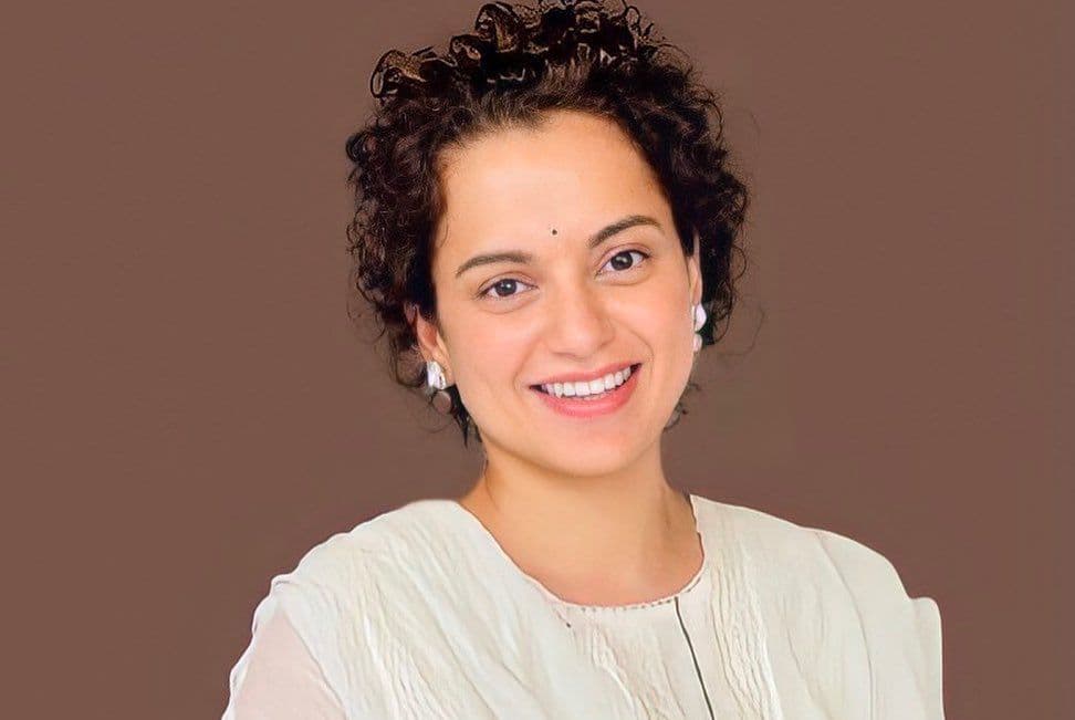 कंगना रनौत के विवादित बोल पर खीरी में हंगामा, स्वतंत्रता सेनानी के गांव में 15 नवंबर को सामूहिक मुंडन