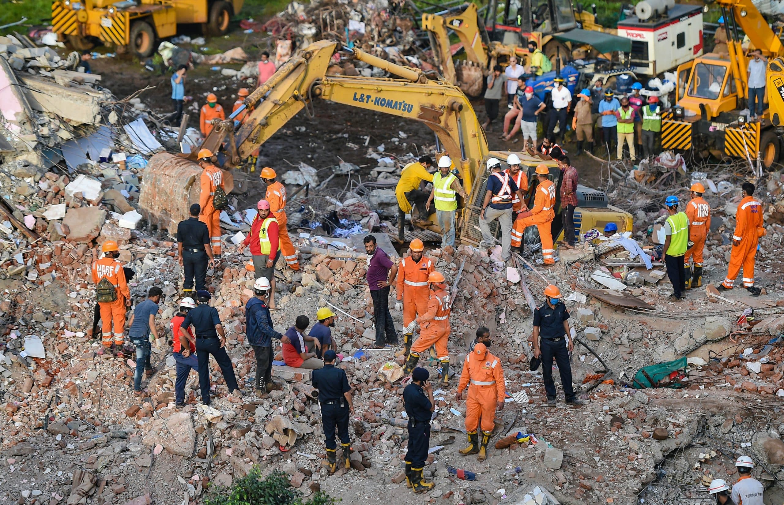 रायगढ़ बिल्डिंग हादसा: मलबे से चार साल के बच्चे का सुरक्षित रेस्क्यू, अब तक 13 लोगों की मौत