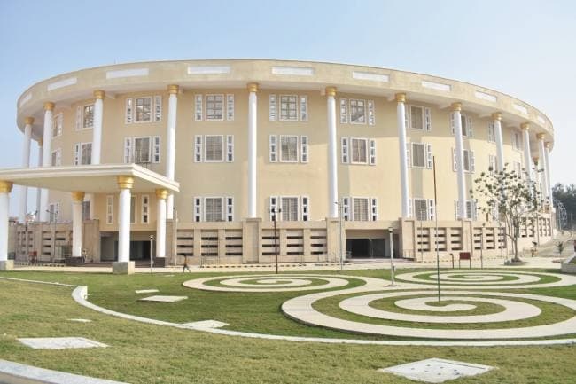 बन कर तैयार हुआ बिहार का सबसे बड़ा कन्वेंशन सेंटर, जानिये क्या है खूबी और क्षमता