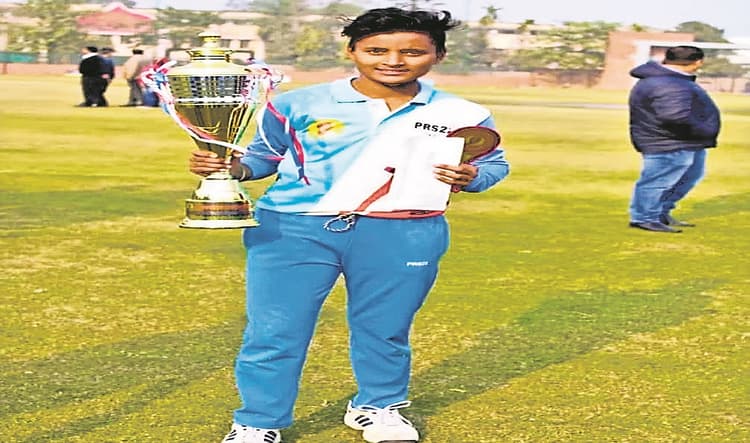 Bihar: बिहार महिला क्रिकेट टीम की कमान बेगूसराय की हर्षिता को, चेन्नई में आयोजित होगा टूर्नामेंट