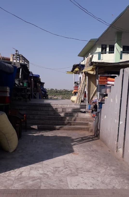 कोरोना का खौफ : अंतिम यात्रा में भी नहीं मिल पा रहा परिजनों का साथ