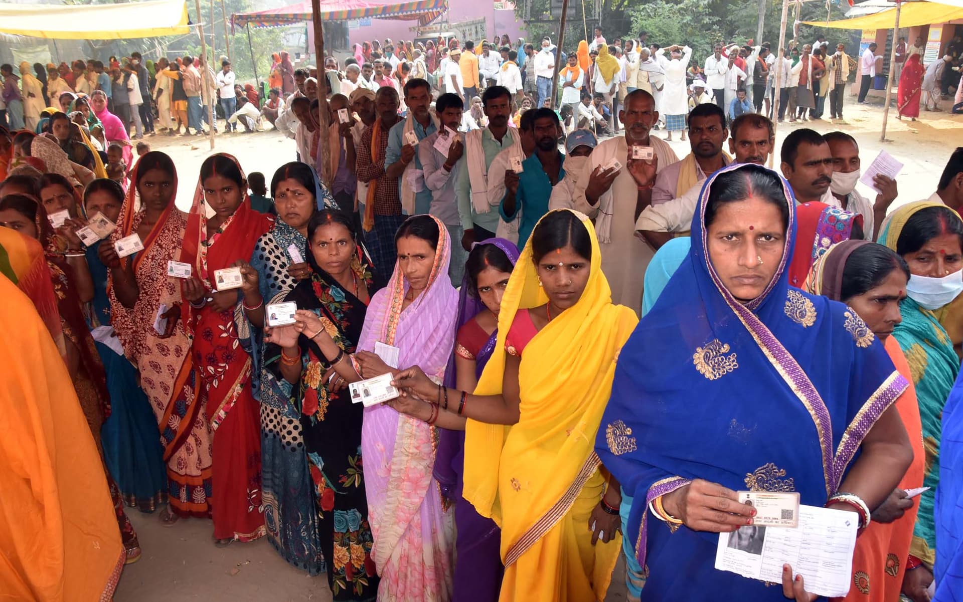 बिहार नगर निकाय चुनाव के दूसरे चरण में पुरुषों से अधिक रही महिलाओं की भागीदारी, मतगणना कल बिहार नगर निकाय चुनाव के दूसरे चरण में पुरुषों से अधिक रही महिलाओं की भागीदारी, मतगणना कल