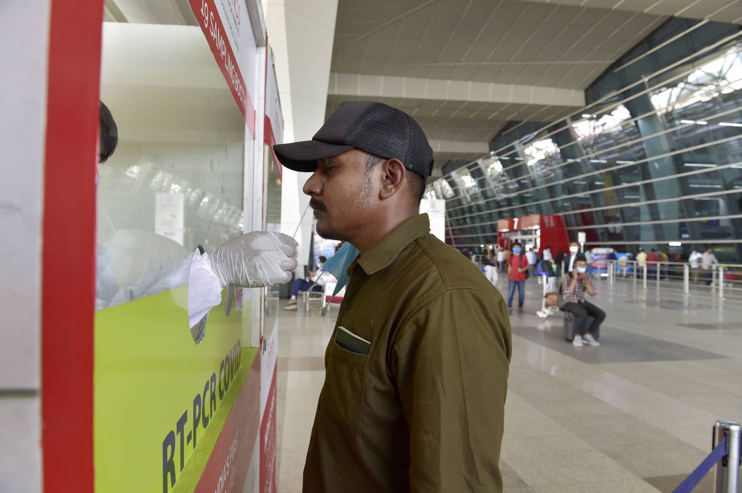 Jharkhand News: Omicron के खतरे के बीच विदेश से झारखंड आने वालों के लिए हेमंत सरकार ने जारी की नयी गाइडलाइंस