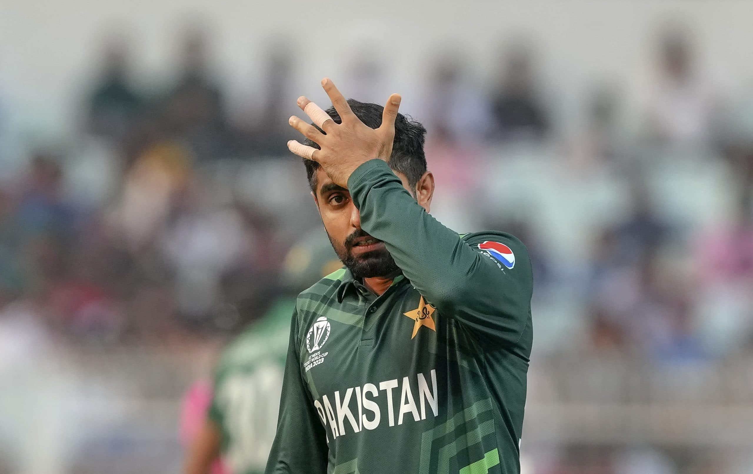क्रिकेट विश्व कप 2023 में पाकिस्तान के खराब प्रदर्शन के बाद बाबर आजम ने कप्तानी से दिया इस्तीफा