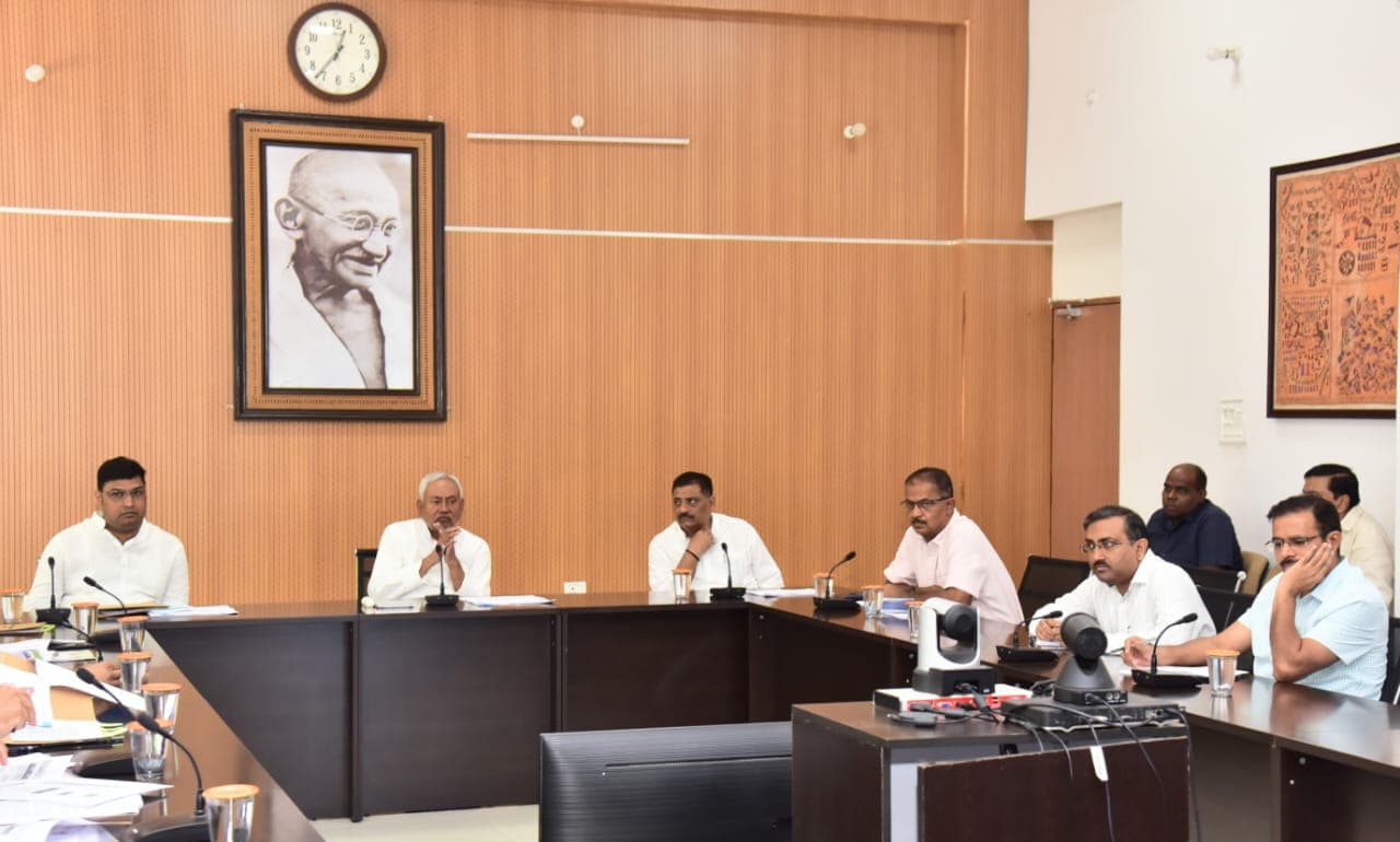 बिहार के सूखाग्रस्त इलाके में खेतों तक पहुंचे बिजली और पानी, बोले नीतीश कुमार- विकसित करें जल संचयन क्षेत्र