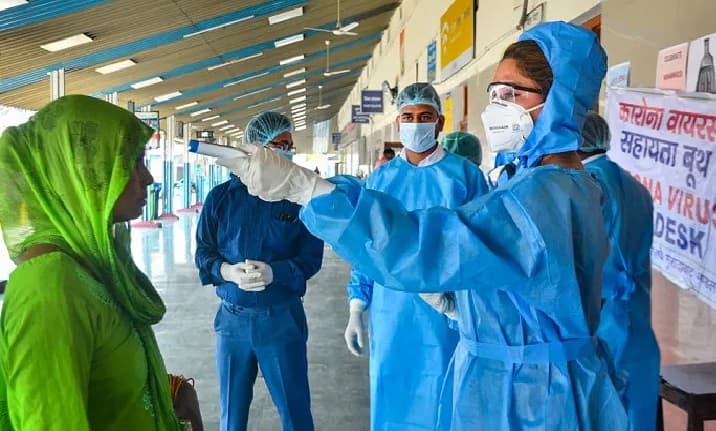 दिल्ली में कोविड-19 संबंधी स्थिति में ‘उल्लेखनीय’ सुधार: गृह मंत्रालय दिल्ली में कोविड-19 संबंधी स्थिति में ‘उल्लेखनीय’ सुधार: गृह मंत्रालय