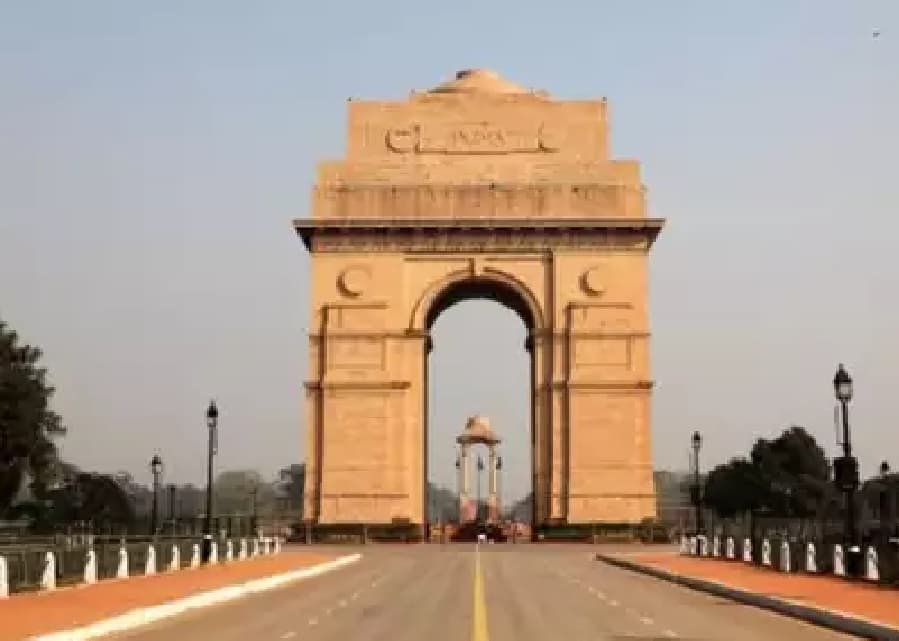 अगले 5 मिनट में इंडिया गेट पर बम धमाका होगा... दिल्ली पुलिस को आया कॉल, फिर...