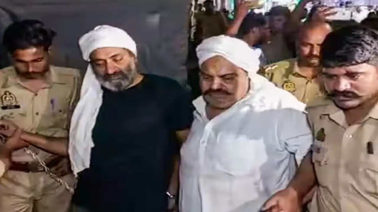 Atiq Murder Case: एसआईटी रिपोर्ट में हुआ बड़ा खुलासा, टीम ने दो हजार से अधिक पेज की केस डायरी कोर्ट को सौंपी