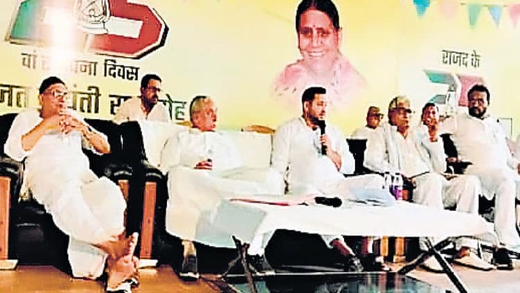 Bihar News: पटना में शादी से लौटा ऑटो चालक की सिर काटकर हत्या, पलंग पर छोड़ दिया धड़