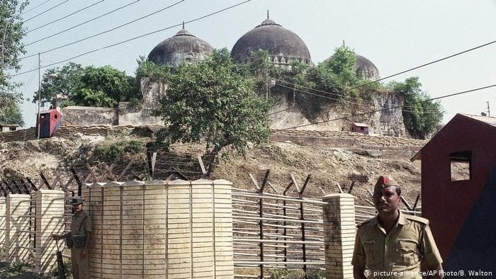 Babri masjid demolition verdict : बाबरी मस्जिद निर्माण से विध्वंस तक, जानें 492 वर्षों का पूरा घटनाक्रम