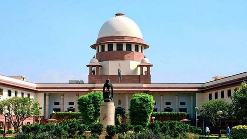 सुप्रीम कोर्ट ने पूछा : क्या निजी अस्पताल कोविड -19 के मरीजों से आयुष्मान भारत की दर से पैसा लेंगे सुप्रीम कोर्ट ने पूछा : क्या निजी अस्पताल कोविड -19 के मरीजों से आयुष्मान भारत की दर से पैसा लेंगे