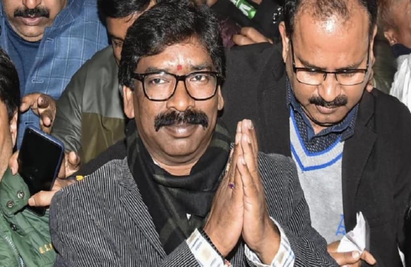 विधानसभा में बोले सीएम- मैं हर रोज भगवान से प्रार्थना करता हूं कि मेरे परिवार में कोई जेपीएससी पास ना करे