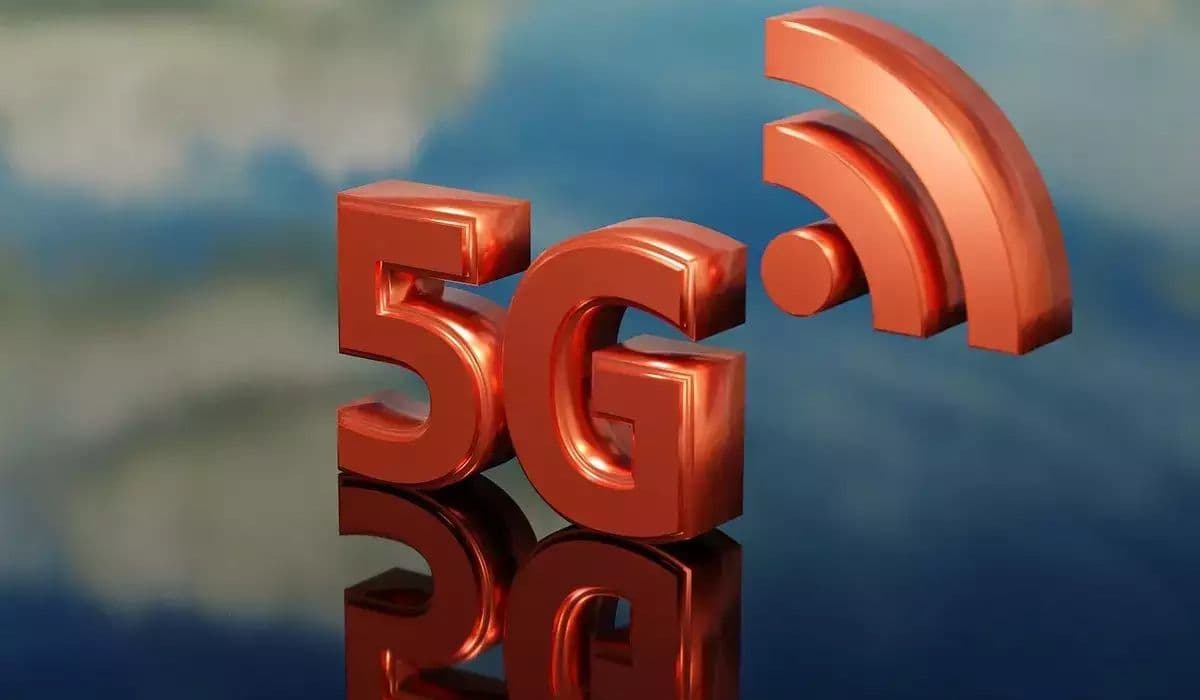 5G in India: स्वदेशी 5जी सेवाएं इस साल अगस्त तक शुरू होने की उम्मीद 5G in India: स्वदेशी 5जी सेवाएं इस साल अगस्त तक शुरू होने की उम्मीद