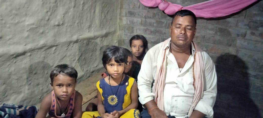 Bihar News: भागलपुर में शराब पीने से युवक की मौत, आरोपित वार्ड सदस्य उम्मीदवार घटना के बाद फरार