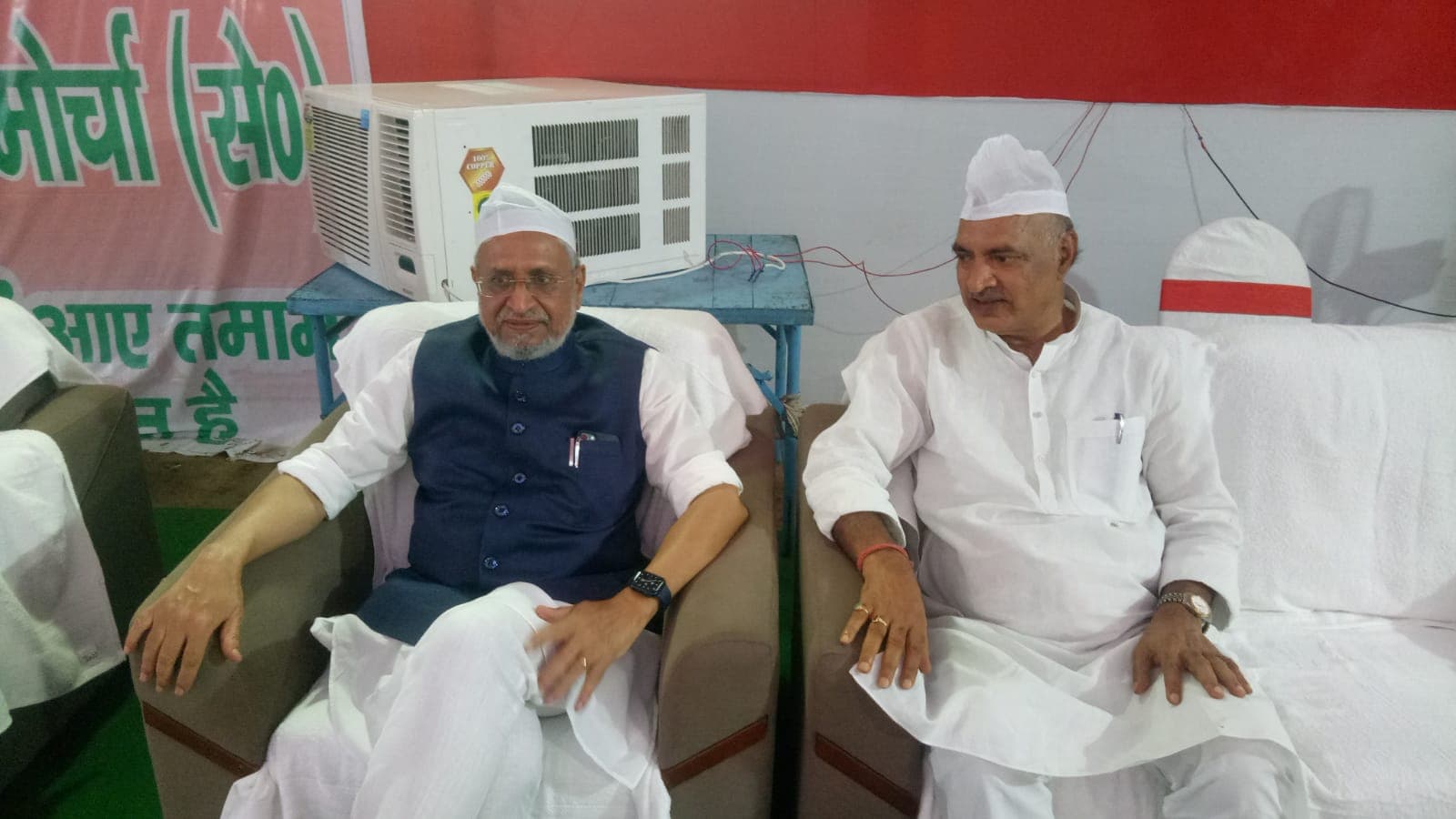 मांझी की इफ्तार पार्टी में सियासी दिग्गजों का जुटान, नीतीश कुमार, सुशील मोदी व मुकेश सहनी पहुंचे