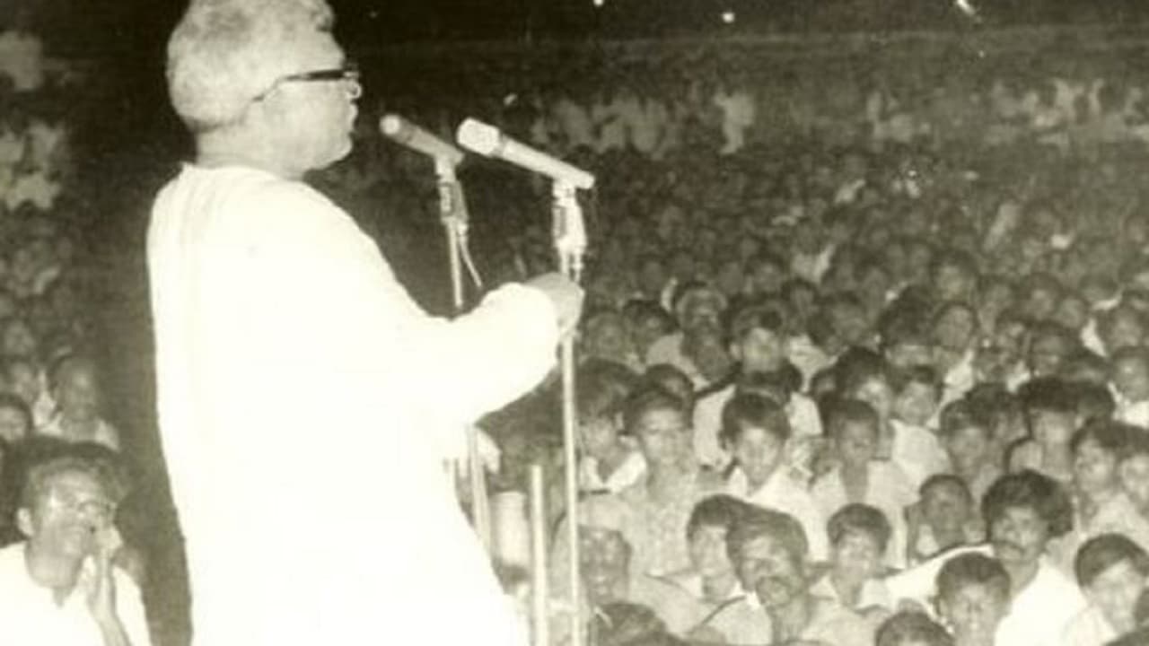 Karpuri Thakur Jayanti: गरीबों की आवाज बन कर उभरे थे कर्पूरी ठाकुर, जीतने के बाद कभी नहीं हारे विधानसभा चुनाव