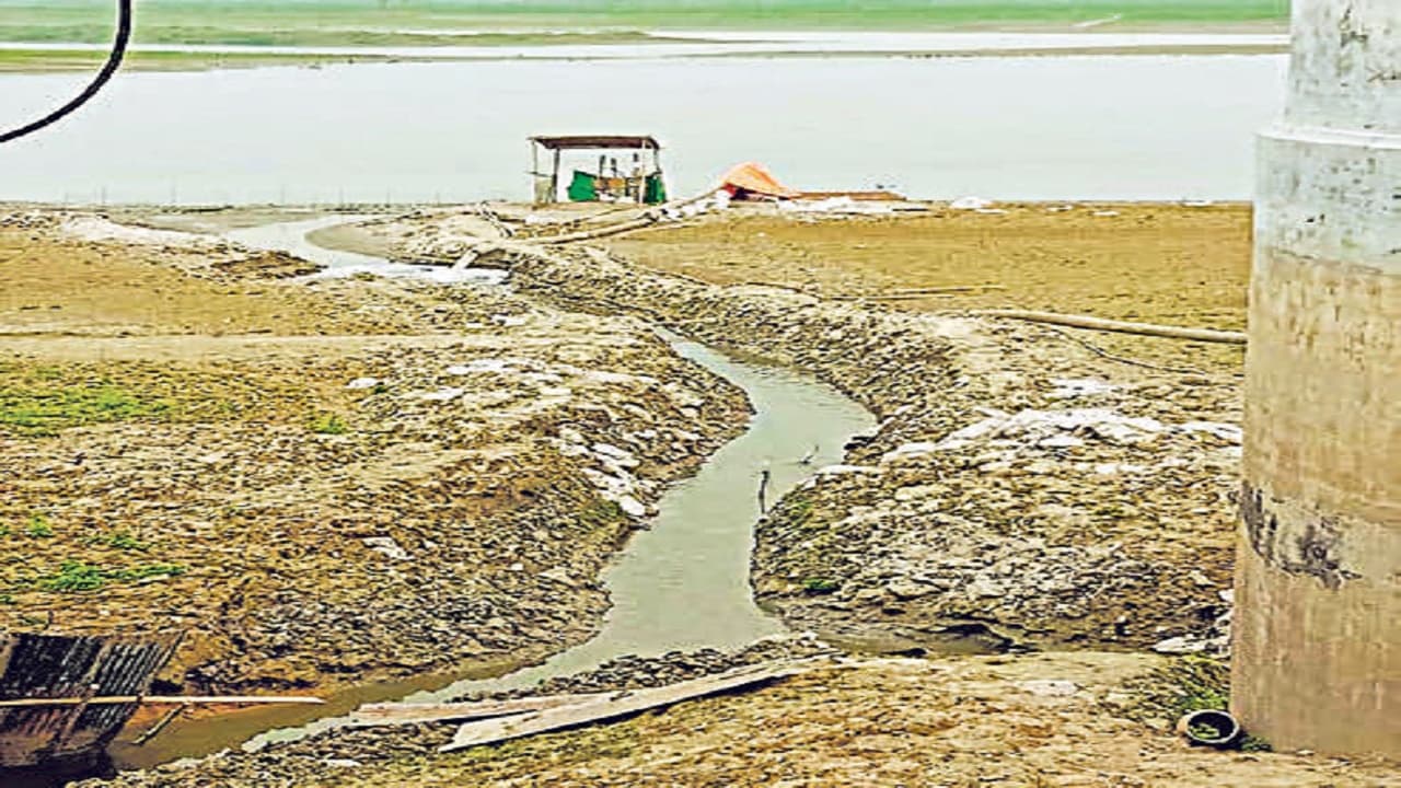 CM नीतीश कुमार ने की शराबबंदी की समीक्षा, वरीय अधिकारियों को रात्रि गश्ती की मॉनीटरिंग करने का दिया टास्क