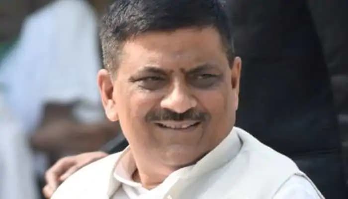 नयी तकनीक से कम होगा बाढ़ का असर, संजय झा बोले- 15 मई तक पूरा हो तटबंध सुरक्षा के काम