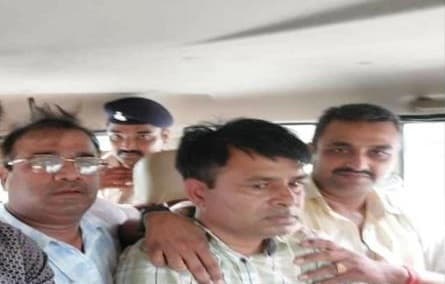 सारण में घूसखोर सब इंस्पेक्टर गिरफ्तार, 50 हजार घूस लेते निगरानी ने रंगेहाथ पकड़ा