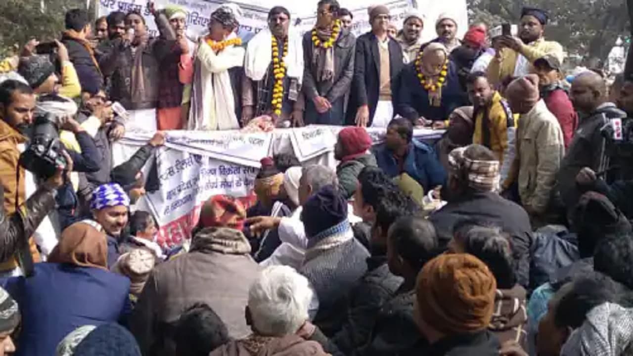 पटना की सड़कें दिन भर रही अस्त-व्यस्त, पीडीएस डीलरों की हड़ताल खत्म, प्रदेश में कल से फिर मिलने लगेगा राशन