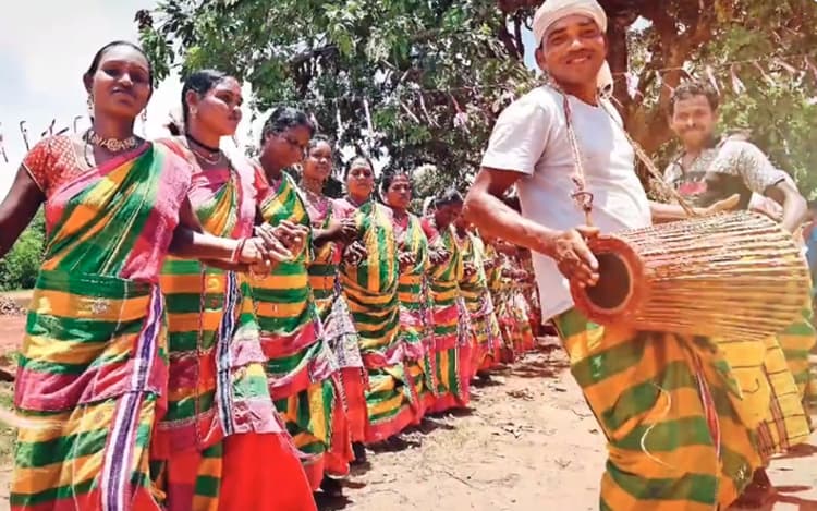 विश्व आदिवासी दिवस: राजधानी रांची में फिल्म फेस्टिवल और फैशन शो का भी होगा आयोजन