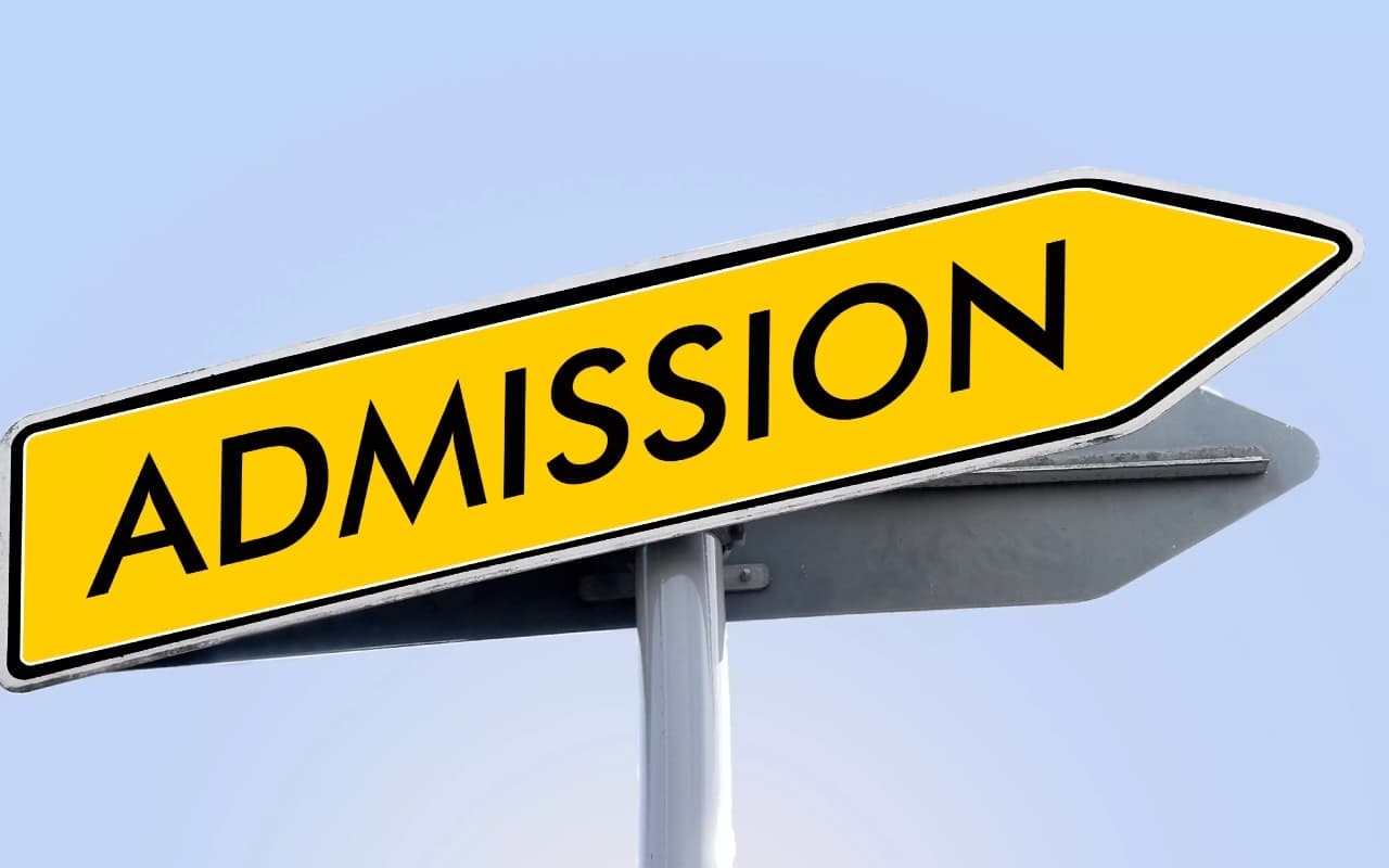Admission Alert: इस संस्थान से करें डिस्टेंस और ऑनलाइन कोर्स, ह्यूमन राइट्स में पीजी डिप्लोमा करने का भी मौका