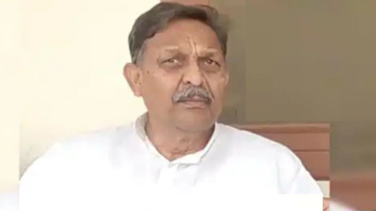 गाजीपुर जेल में बिगड़ी अफजाल की तबीयत, अस्पताल से वृद्ध मरीज को निकालकर भर्ती कराने का आरोप