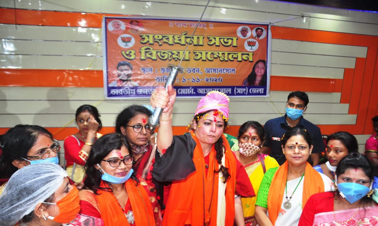 बीजेपी महिला मोर्चा का ममता सरकार पर हमला, अग्निमित्रा बोली- तृणमूल सरकार की विदाई तय बीजेपी महिला मोर्चा का ममता सरकार पर हमला, अग्निमित्रा बोली- तृणमूल सरकार की विदाई तय