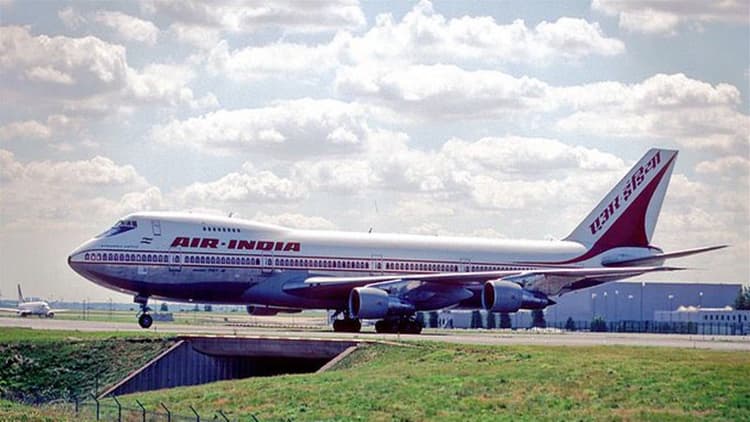 डीजीसीए ने उड़ान में पेशाब के मामले में Air India पर लगाया 10 लाख का जुर्माना, एक हफ्ते में दूसरी बार लगा झटका