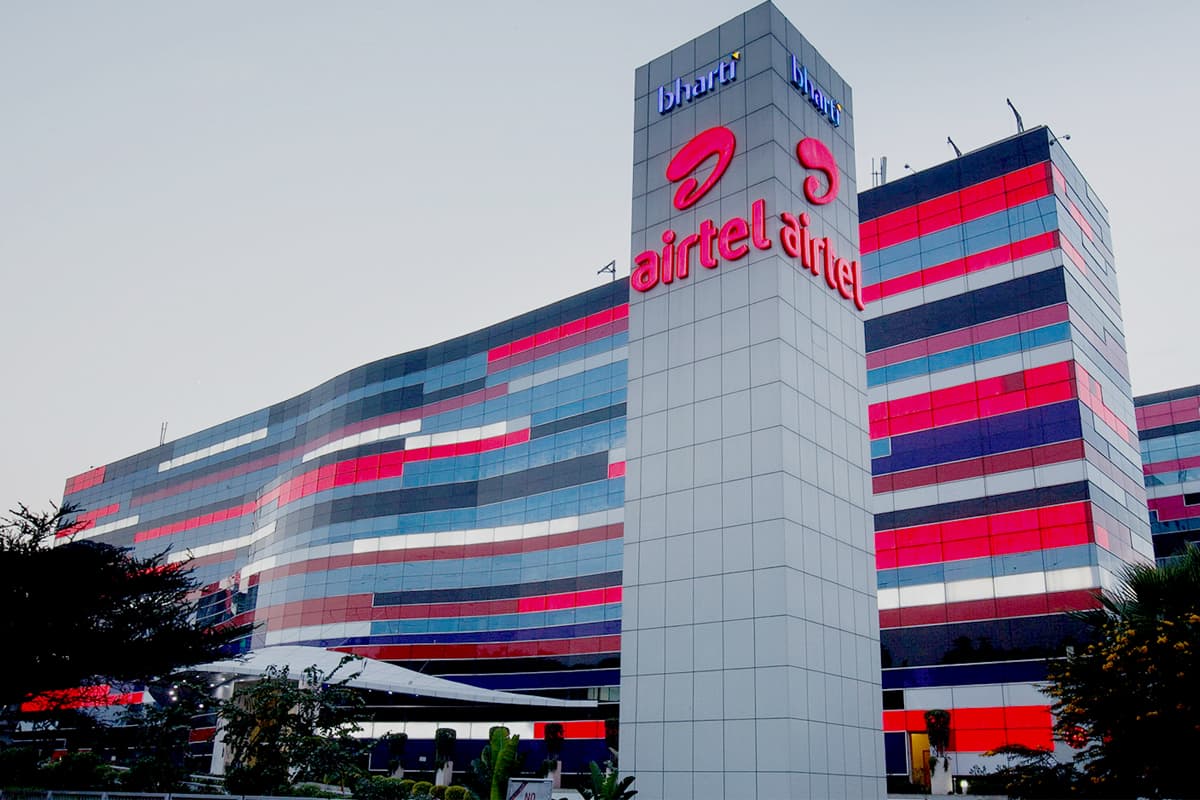 Airtel Prepaid Plan: आज से महंगे हो गए एयरटेल के ये प्रीपेड प्लान्स, यहां देखें पूरी लिस्ट Airtel Prepaid Plan: आज से महंगे हो गए एयरटेल के ये प्रीपेड प्लान्स, यहां देखें पूरी लिस्ट