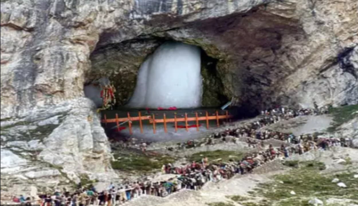 कोरोना का असर : अमरनाथ यात्रा का रजिस्ट्रेशन अस्थायी तौर पर किया गया निलंबित, हालात में सुधार होने पर दोबारा होगी शुरू