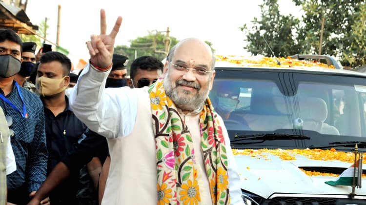 बंगाल में अमित शाह, गंगासागर जाने से पहले बीएसएफ अफसरों के साथ मीटिंग, मिनट-टू-मिनट कार्यक्रम यहां पढ़ें