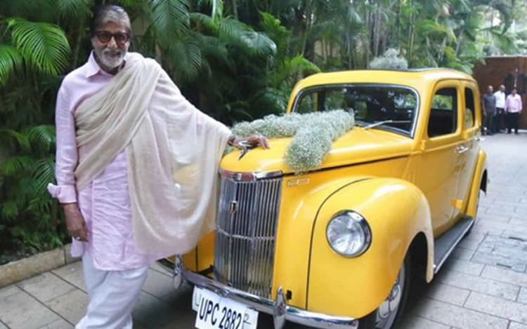 Amitabh Bachchan Car Collection: रॉल्स रॉयस से रेंज रोवर तक, लग्जरी कारों के शौकीन हैं बिग बी, देखें PICS
