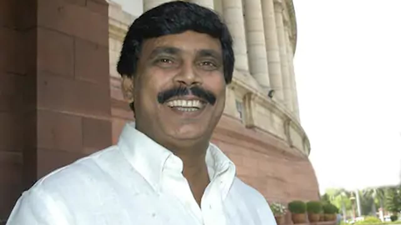 आनंद मोहन के साथ रिहा होने वाले कैदियों में एक की हो चुकी है मौत, 35 साल पहले हुई थी सजा