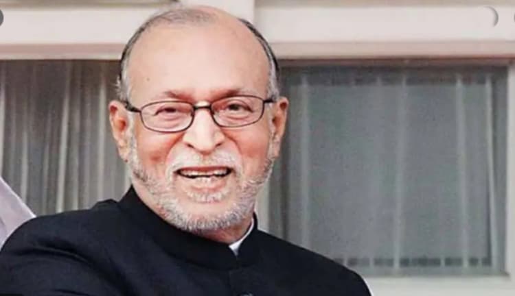 दिल्ली में LG की सरकार, सीएम केजरीवाल को अपने ही दायरे में करना होगा काम, नोटिफिकेशन जारी