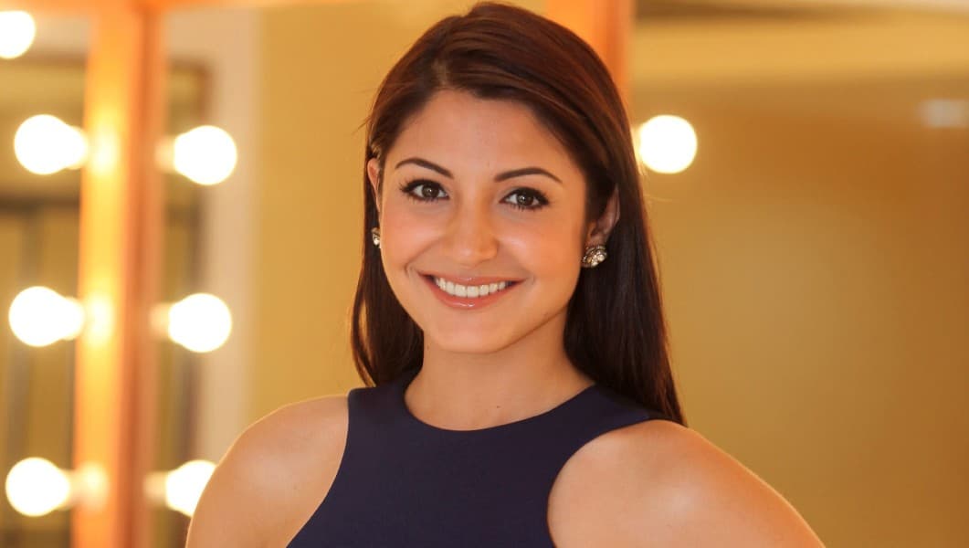 Anushka Sharma को भुलाए नहीं भूला जा रहा बचपन का प्यार, इंस्टाग्राम पोस्ट द्वारा शेयर की ये बात Anushka Sharma को भुलाए नहीं भूला जा रहा बचपन का प्यार, इंस्टाग्राम पोस्ट द्वारा शेयर की ये बात