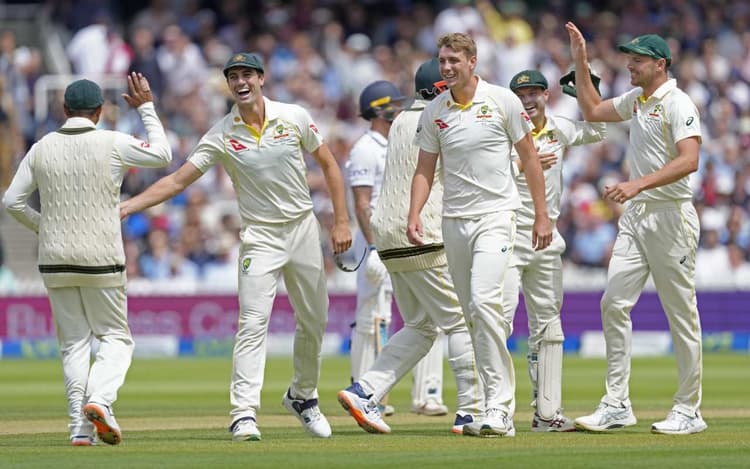 Ashes Test: MCC ने अपने तीन सदस्यों को किया निलंबित, ‘लॉन्ग रूम’ में ऑस्ट्रेलियाई खिलाड़ियों से की थी बहस