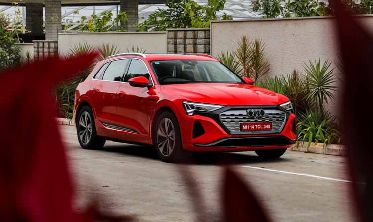 31 मिनट में चार्ज होकर 600 किलोमीटर चलेगी Audi-Q8 e-tron, 5 लाख से बुकिंग शुरू
