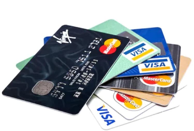 बिहार में बैंकों ने क्रेडिट कार्ड की लिमिट घटाना किया शुरू