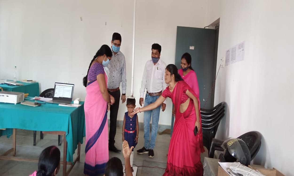 शिशुओं में शारीरिक वृद्धि का आकलन और कुपोषण मुक्त के लिए आगंनबाड़ी सेविकाओं को मिला प्रशिक्षण